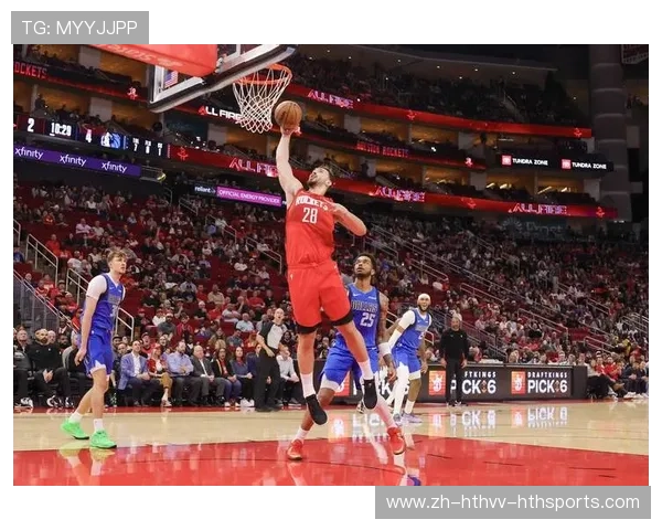 火箭队战胜雄鹿队的全场集锦及关键时刻分析